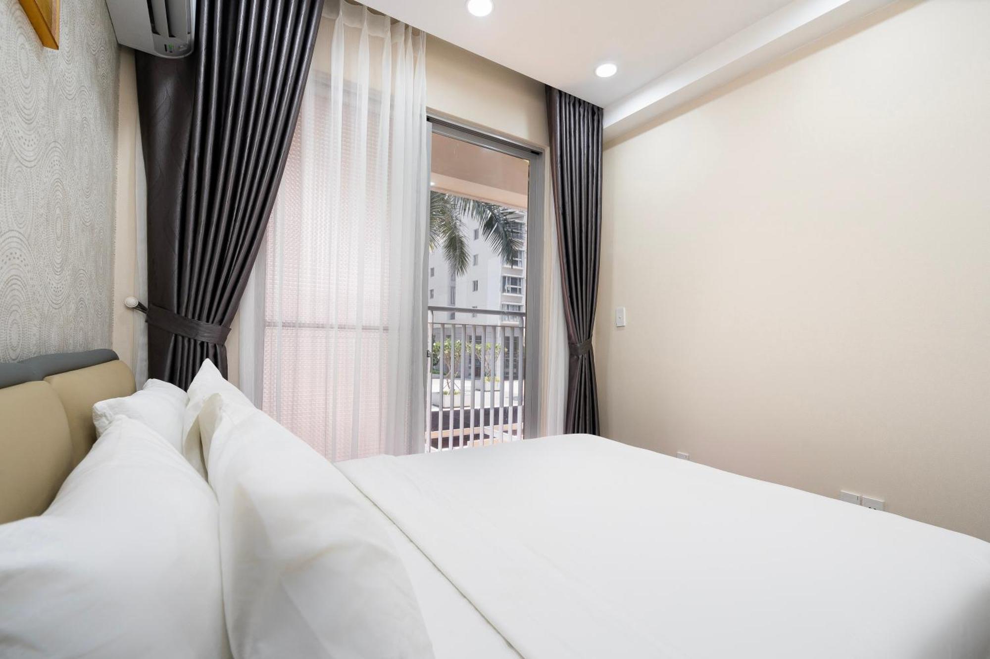Scenic Valley Serviced Apartment Ho Chi Minh City Exterior photo